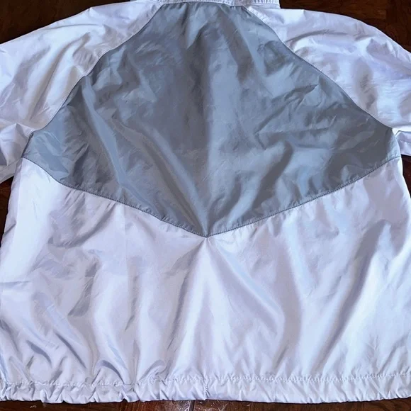 Columbia *NWOT* Women’s May Valley Windbreaker - Picture 13 of 15